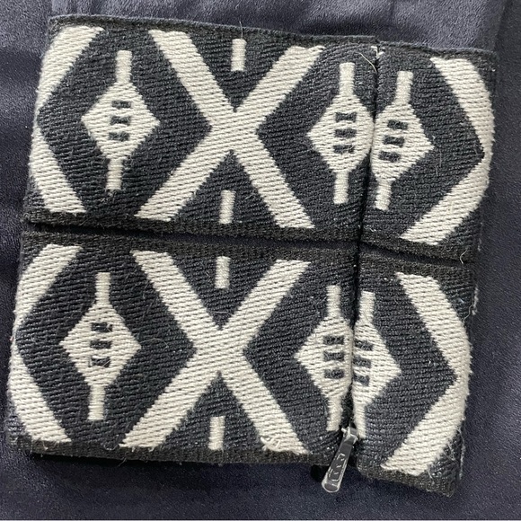 Tory Burch Ariana Tribal Embroidered Navy Tunic Size 0 EUC - Picture 5 of 11